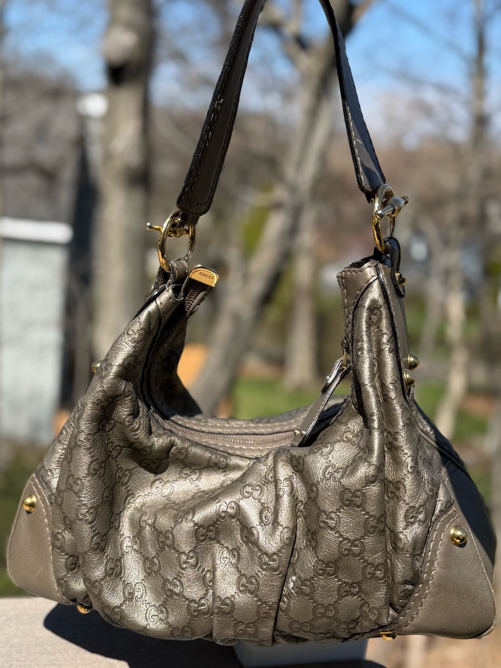 Gucci - GG Signature Medium Jockey Hobo - Metallic Grey
